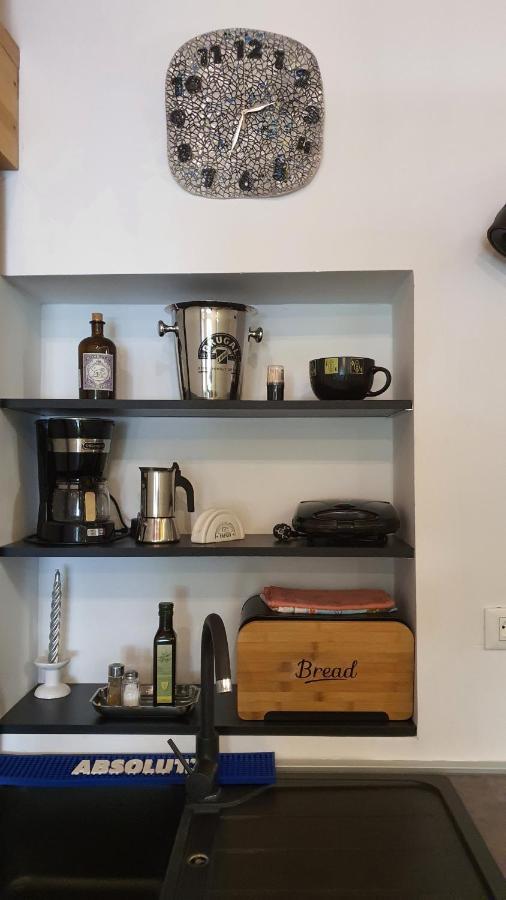 Franceska apartmani Cres Bagian luar foto