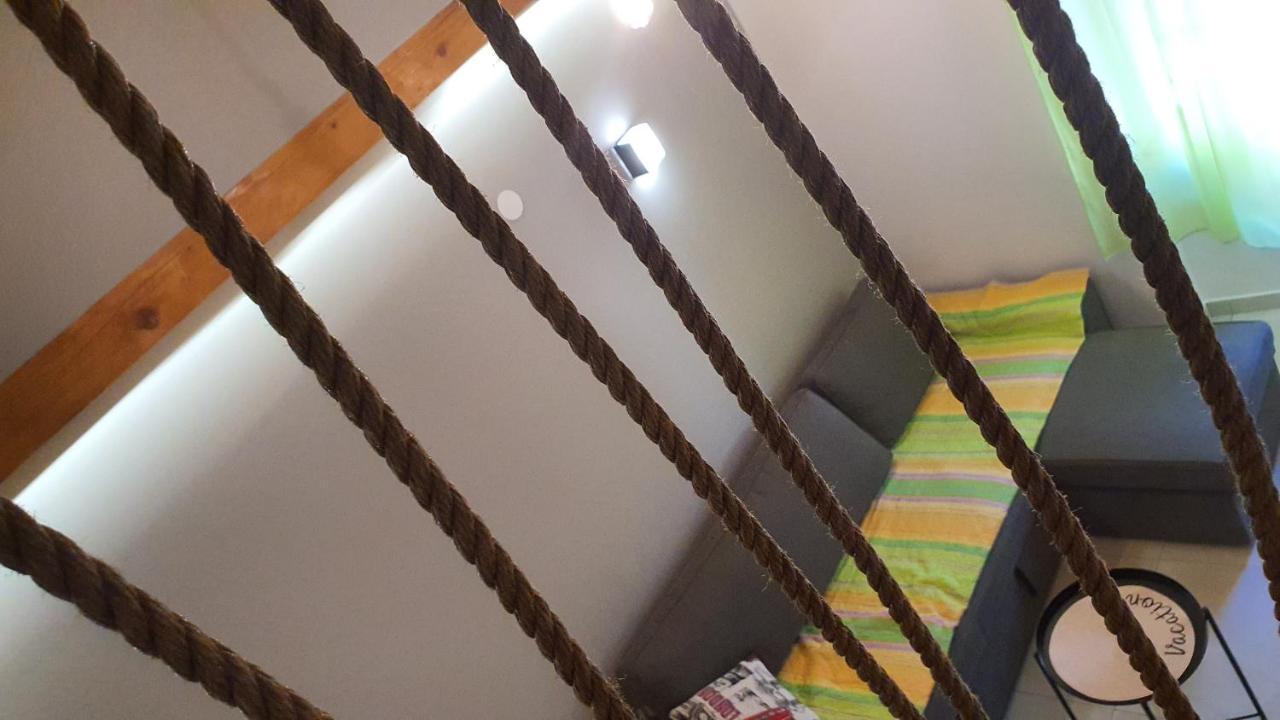 Franceska apartmani Cres Bagian luar foto