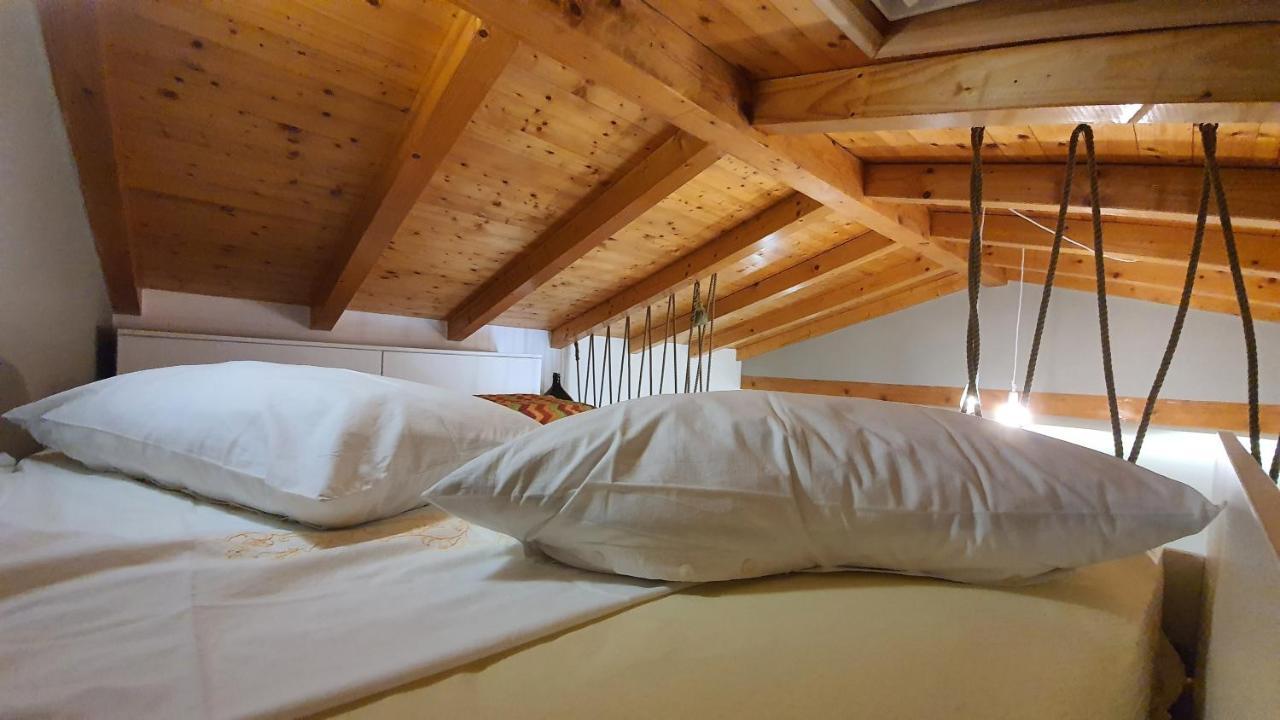 Franceska apartmani Cres Bagian luar foto