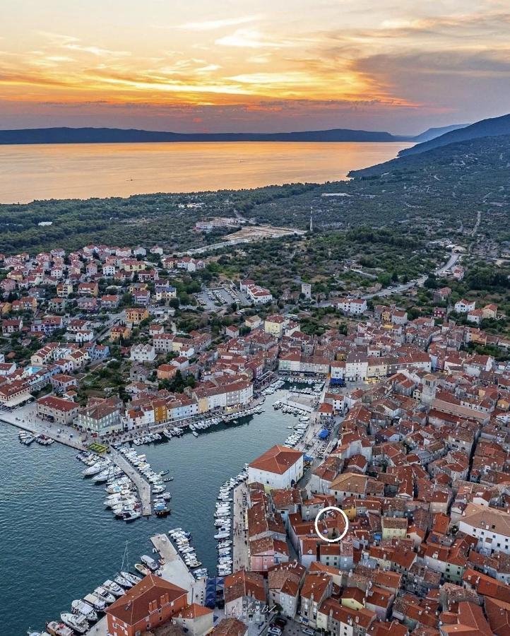Franceska apartmani Cres Bagian luar foto